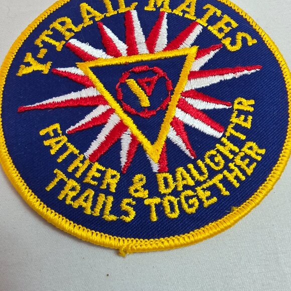 Vintage YMCA Y-Trail Mates Father-Daughter Program Patch - Picture 3 of 4
